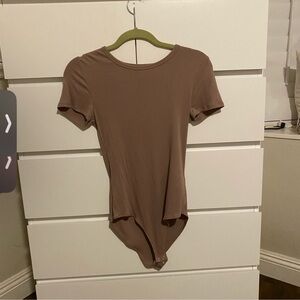 Forever 21 Taupe Short Sleeve Bodysuit